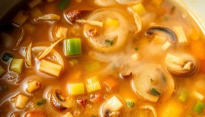 Read more about the article Soup Base Hacks: Get Depth of Flavor in Under 30 Minutes