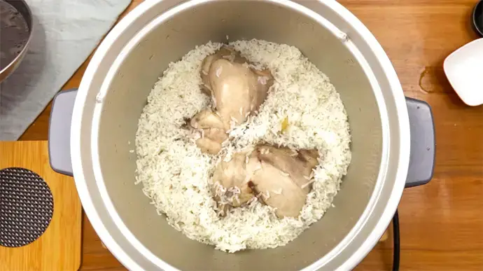 Cooked Chicken and Rice in the rice cooker